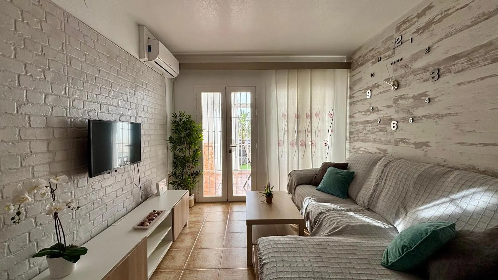 Apartamento Luz De Buda El Faro 0*,